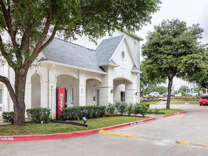 Hotel 6-grand Prairie, Tx - Near Six Flags Drive Grand Prairie