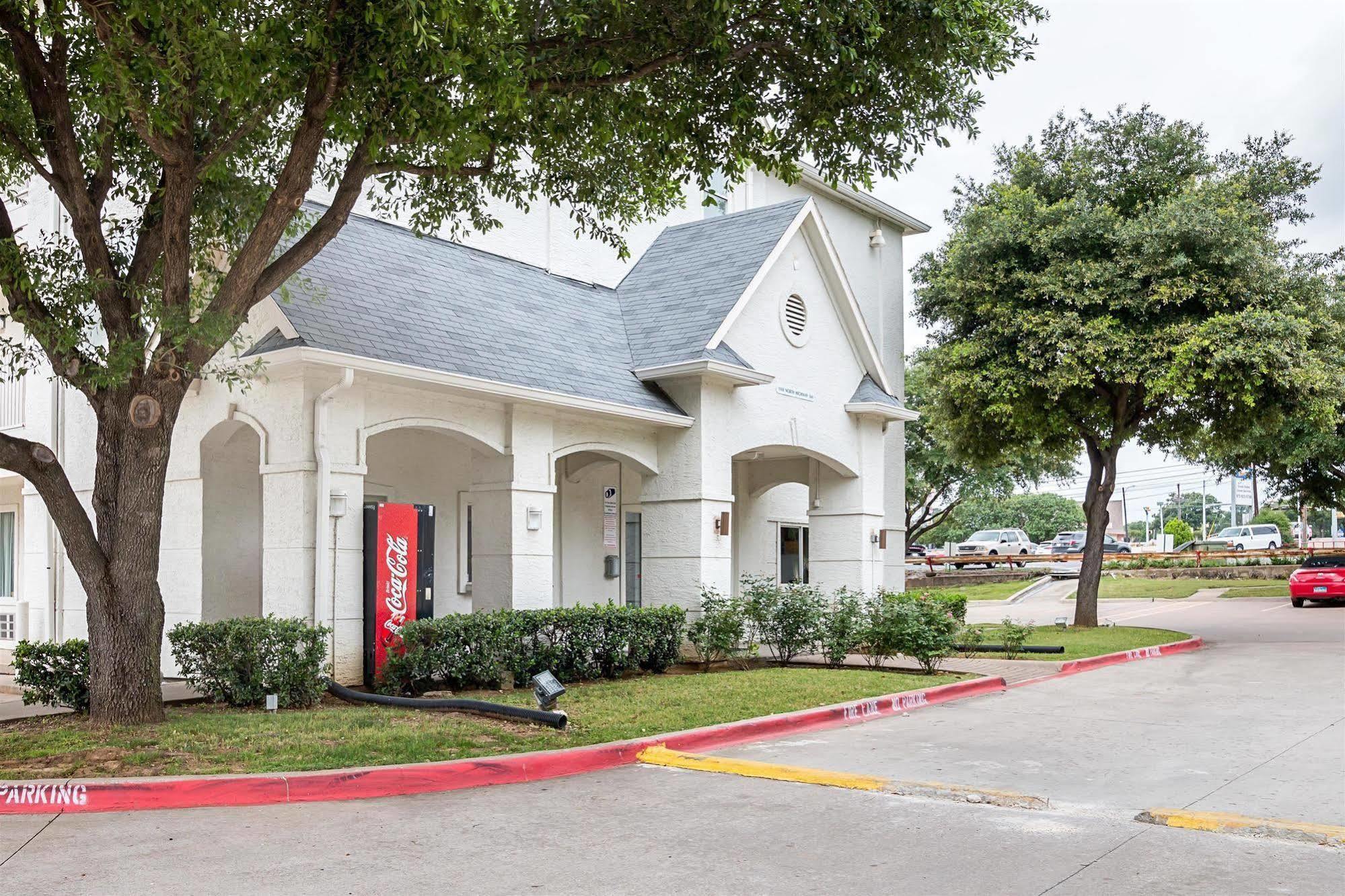 6-grand Prairie, Tx - Near Six Flags Drive Hotel 2*